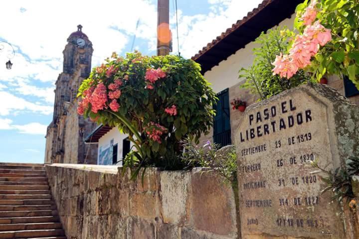El Portal De Don Luis Hotel Guadalupe Kültér fotó